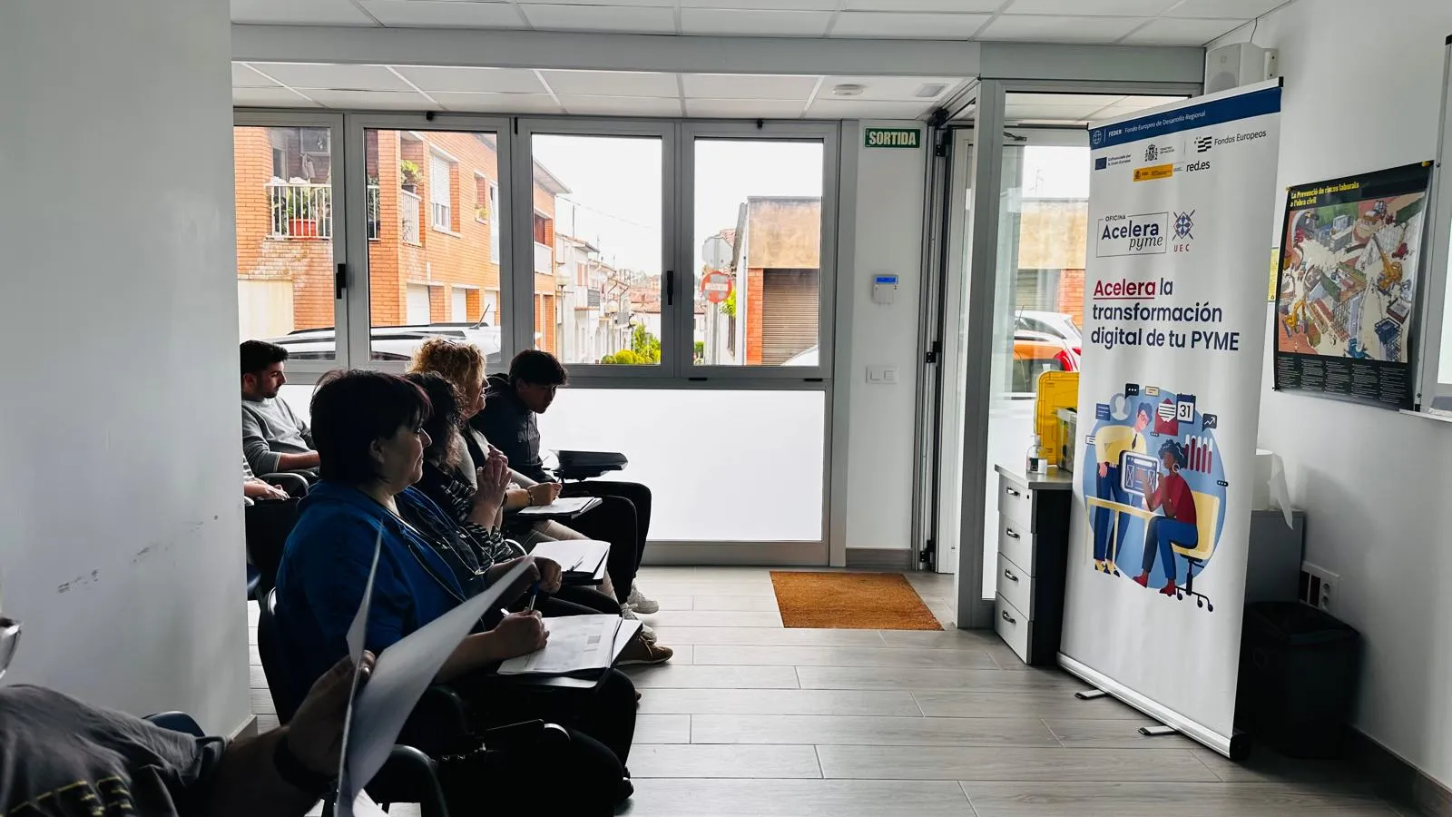 Gran participación en el taller presencial de la OAP UEC Girona